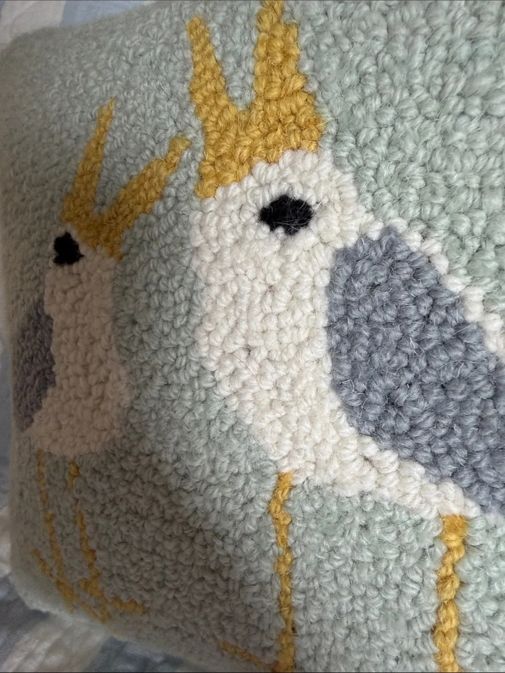 Seagull accent pillow